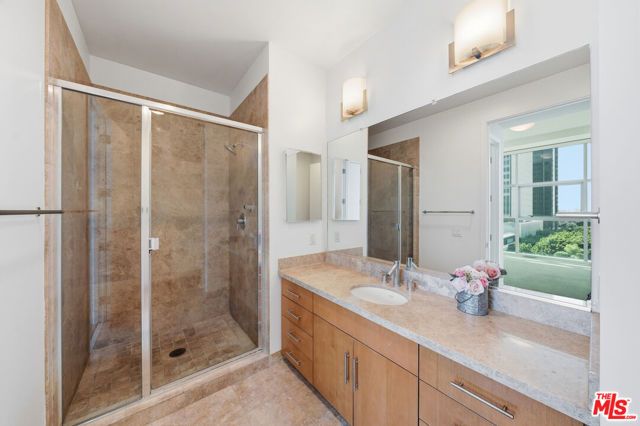 3223 W 6th Street 605, Los Angeles, CA 90020