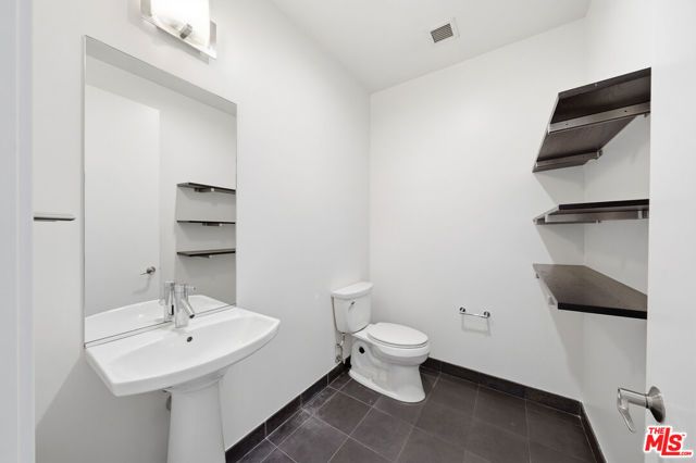 3223 W 6th Street 605, Los Angeles, CA 90020