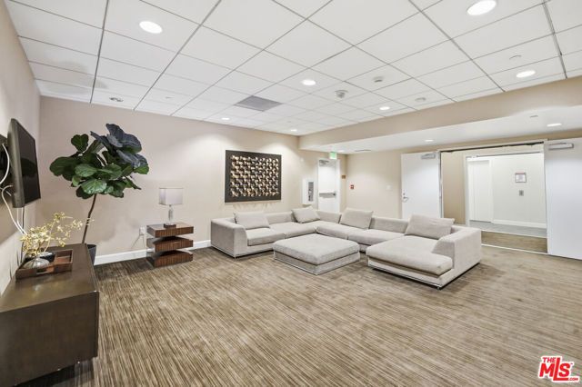 3223 W 6th Street 605, Los Angeles, CA 90020