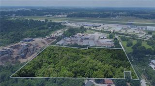 E Cloverdale Road, Rogers, AR 72756