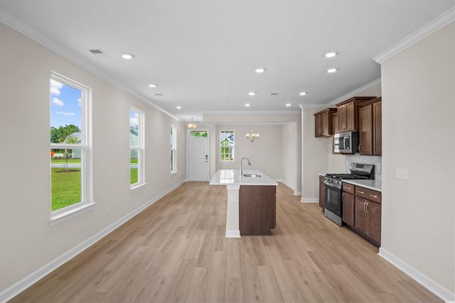 1306 Wykham Park Dr., Myrtle Beach, SC 29579