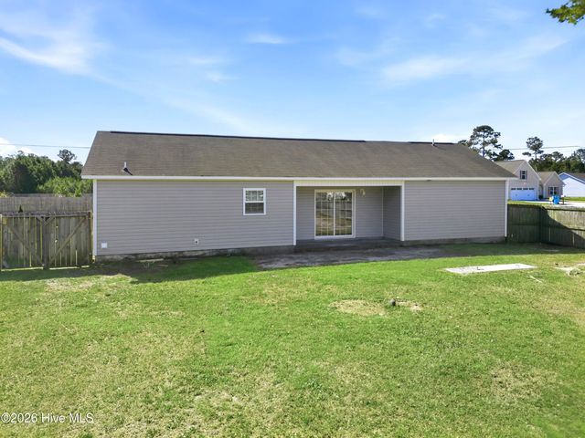 234 Sweet Gum Lane, Richlands, NC 28574