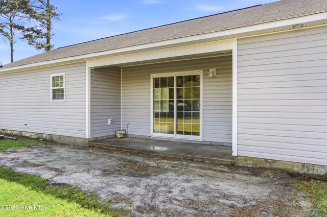 234 Sweet Gum Lane, Richlands, NC 28574