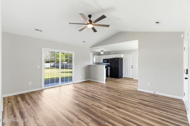 234 Sweet Gum Lane, Richlands, NC 28574