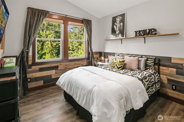 35909 SE 89th Place, Snoqualmie, WA 98065