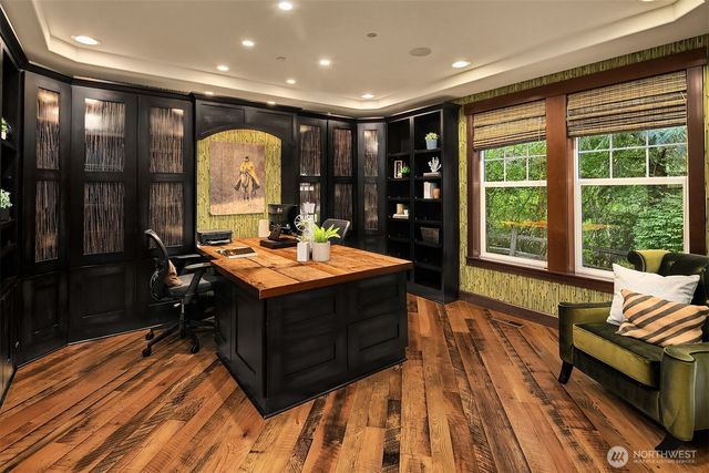 35909 SE 89th Place, Snoqualmie, WA 98065