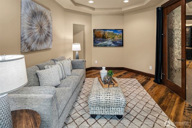 35909 SE 89th Place, Snoqualmie, WA 98065