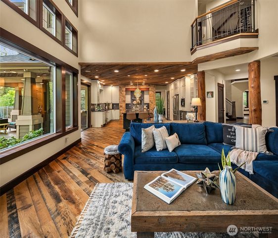 35909 SE 89th Place, Snoqualmie, WA 98065