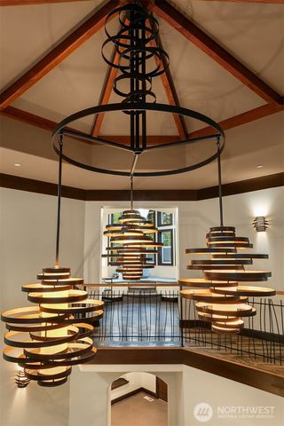 35909 SE 89th Place, Snoqualmie, WA 98065