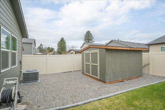 5904 W Youngstown Ln, Spokane, WA 99208