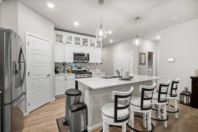 5904 W Youngstown Ln, Spokane, WA 99208