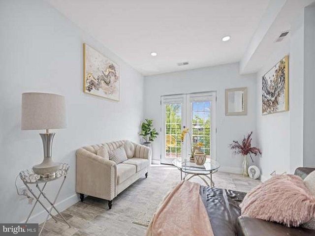 645 MORTON ST NW, Washington, DC 20010