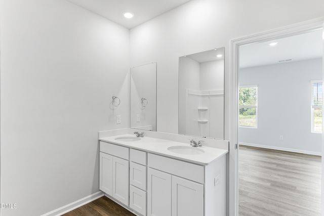 90 Muscovy Drive, Four Oaks, NC 27524