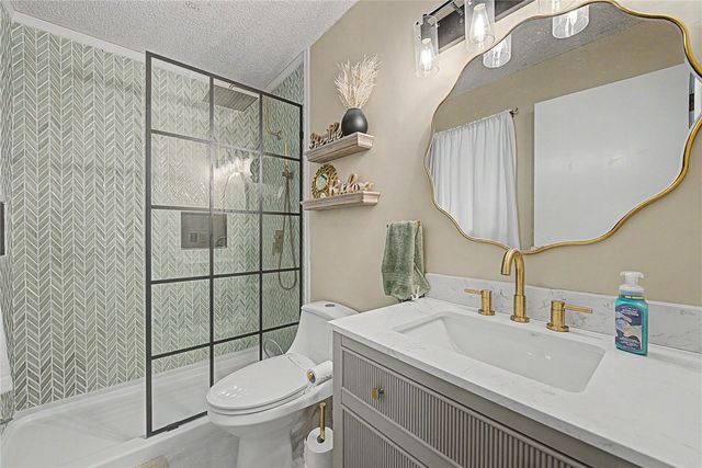 14 Kirkby Circle, Bella Vista, AR 72715