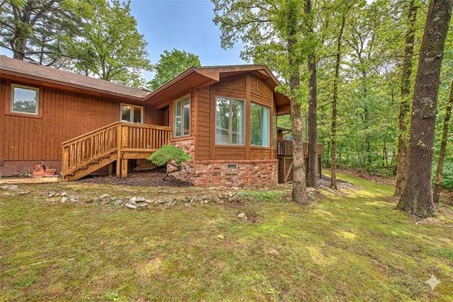 14 Kirkby Circle, Bella Vista, AR 72715