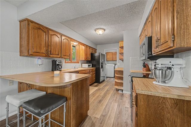 14 Kirkby Circle, Bella Vista, AR 72715