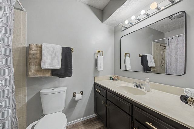 14 Kirkby Circle, Bella Vista, AR 72715
