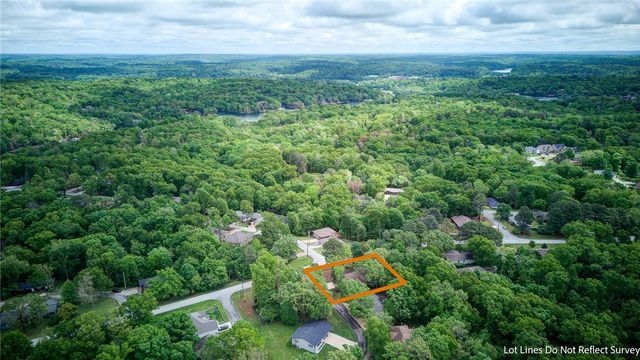 14 Kirkby Circle, Bella Vista, AR 72715