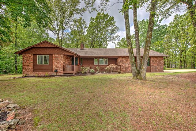 14 Kirkby Circle, Bella Vista, AR 72715
