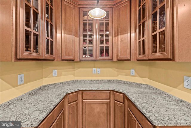 17 WATERVIEW DRIVE, Pilesgrove, NJ 08098