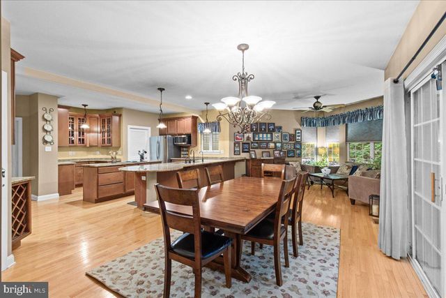 17 WATERVIEW DRIVE, Pilesgrove, NJ 08098