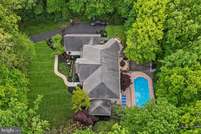 17 WATERVIEW DRIVE, Pilesgrove, NJ 08098