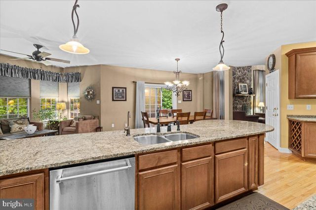 17 WATERVIEW DRIVE, Pilesgrove, NJ 08098