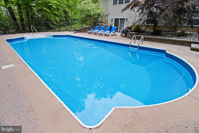 17 WATERVIEW DRIVE, Pilesgrove, NJ 08098