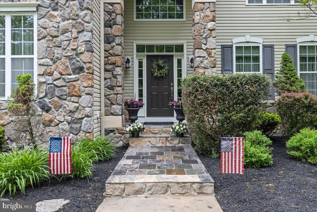 17 WATERVIEW DRIVE, Pilesgrove, NJ 08098