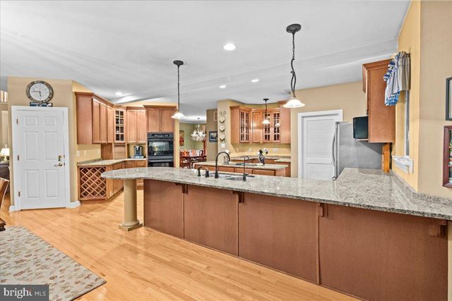 17 WATERVIEW DRIVE, Pilesgrove, NJ 08098
