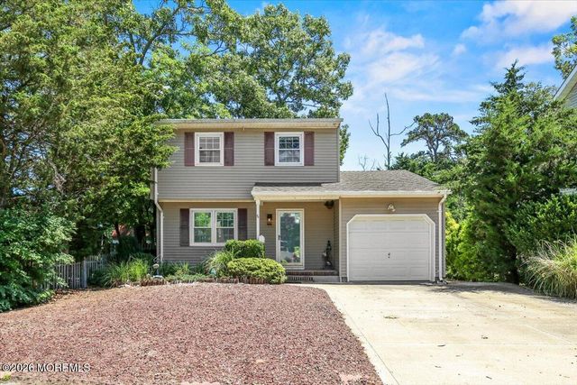 5 Morey Lane, Brick, NJ 08723