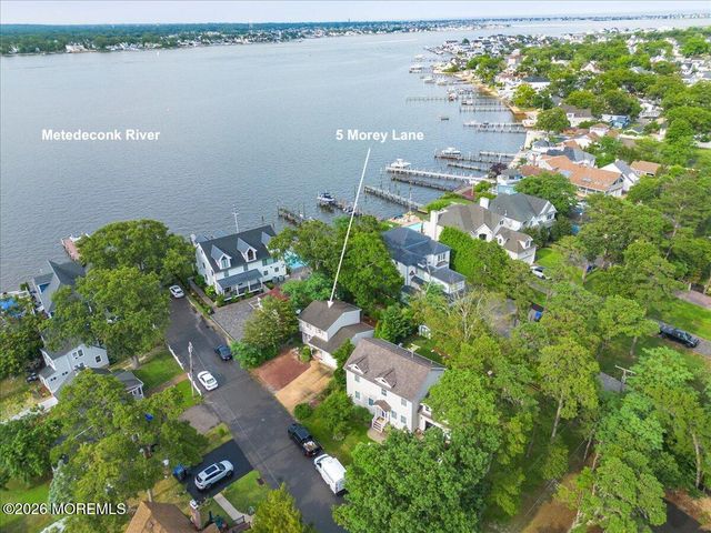 5 Morey Lane, Brick, NJ 08723