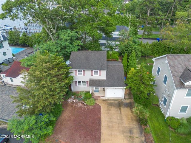 5 Morey Lane, Brick, NJ 08723