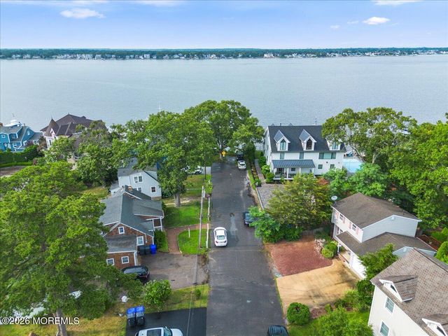 5 Morey Lane, Brick, NJ 08723