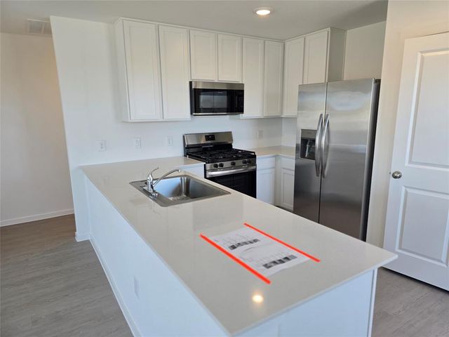 1700 Lofty Cedar Court, Conroe, TX 77301