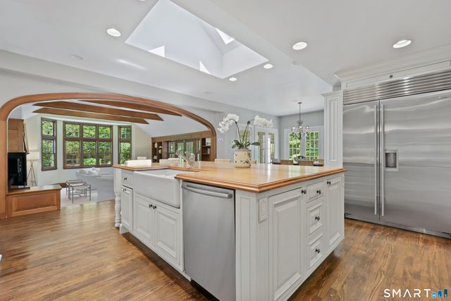 66 Stanton Road, Darien, CT 06820