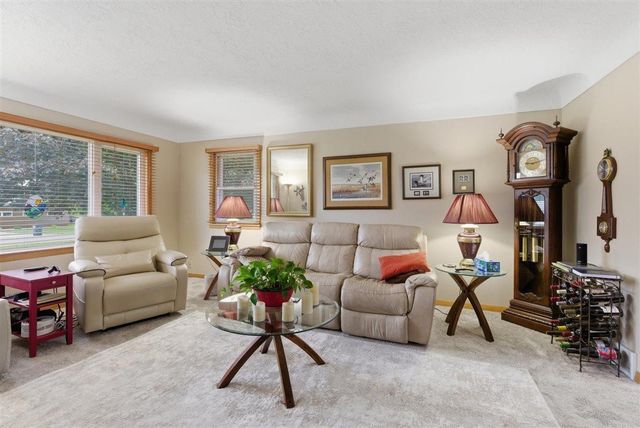 1314 Jersey Lane, Waterloo, IA 50701