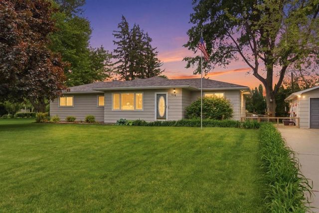 1314 Jersey Lane, Waterloo, IA 50701
