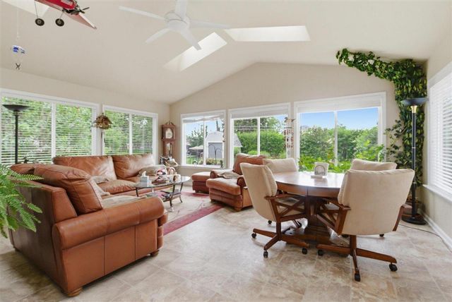 1314 Jersey Lane, Waterloo, IA 50701