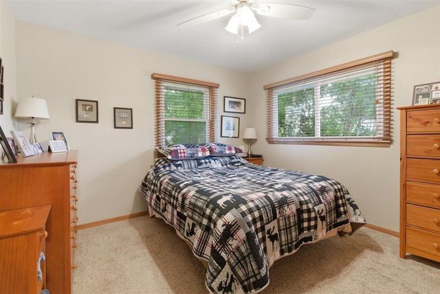 1314 Jersey Lane, Waterloo, IA 50701