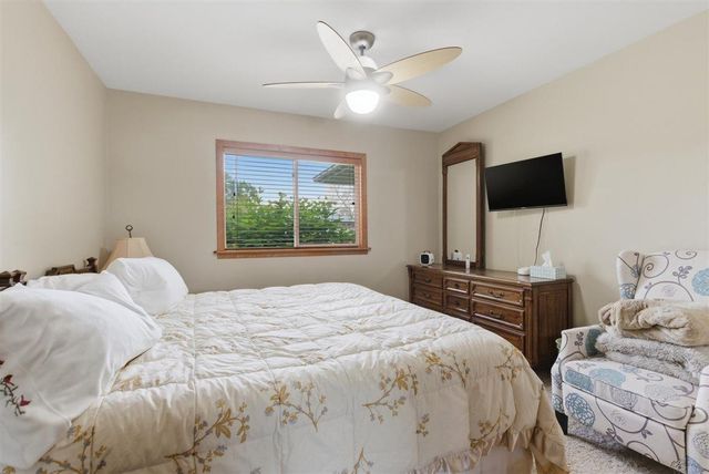 1314 Jersey Lane, Waterloo, IA 50701
