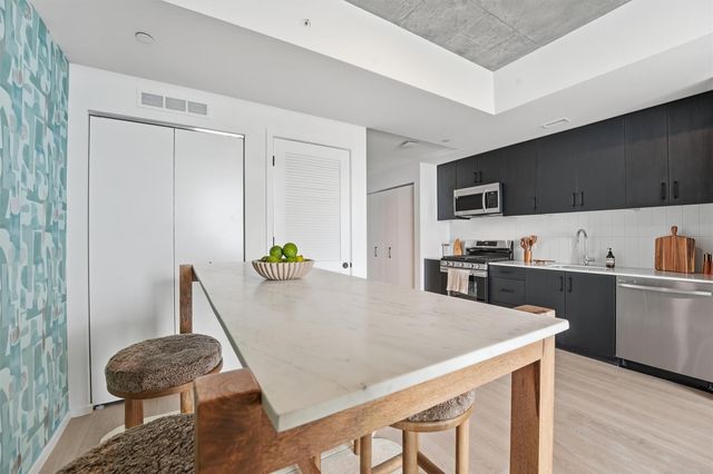 5501 La Branch Street 2310, Houston, TX 77004