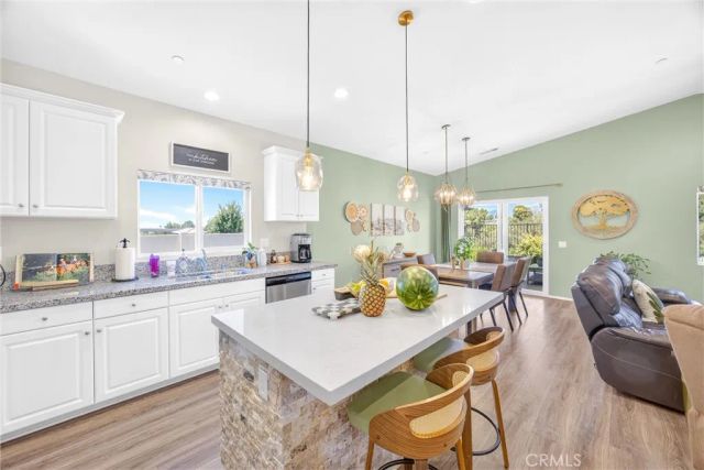 240 Country Club, Calimesa, CA 92320