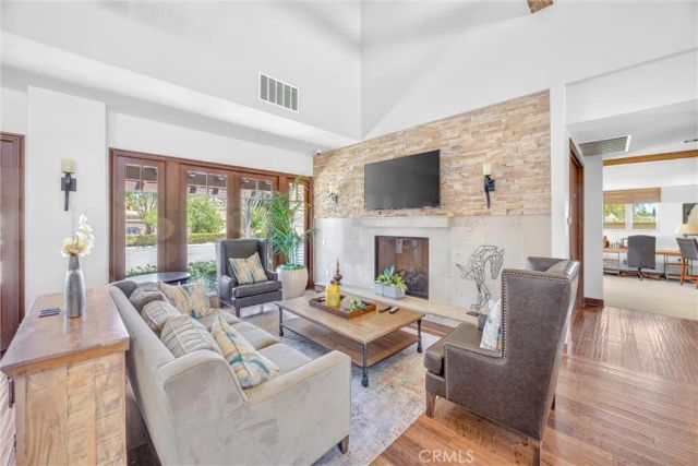 240 Country Club, Calimesa, CA 92320