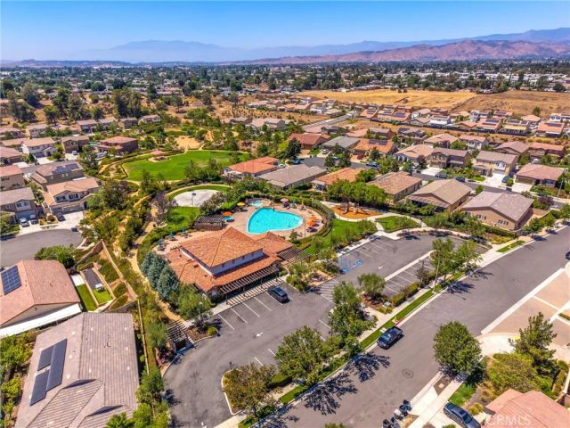 240 Country Club, Calimesa, CA 92320