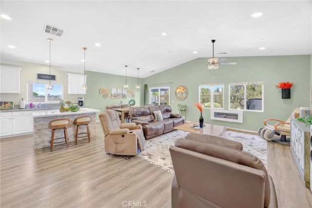 240 Country Club, Calimesa, CA 92320