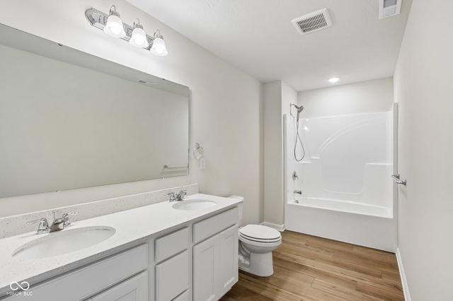 19003 Seaforth Way, Westfield, IN 46074