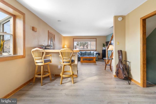 1842 TOMLINSON RD, Philadelphia, PA 19116