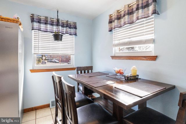 1842 TOMLINSON RD, Philadelphia, PA 19116