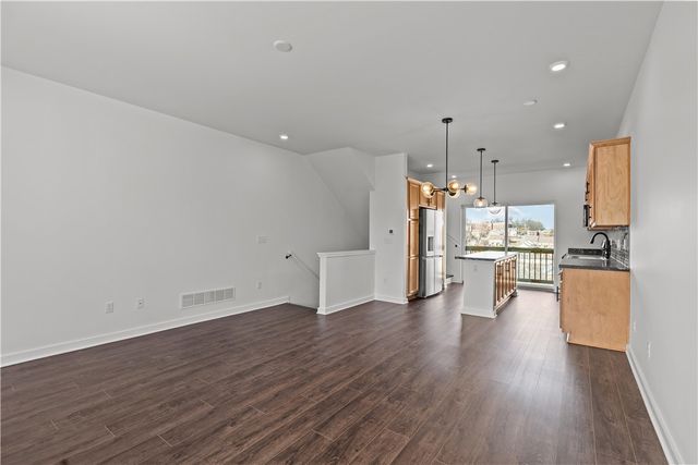 2119 Rose St, Hill District, PA 15219